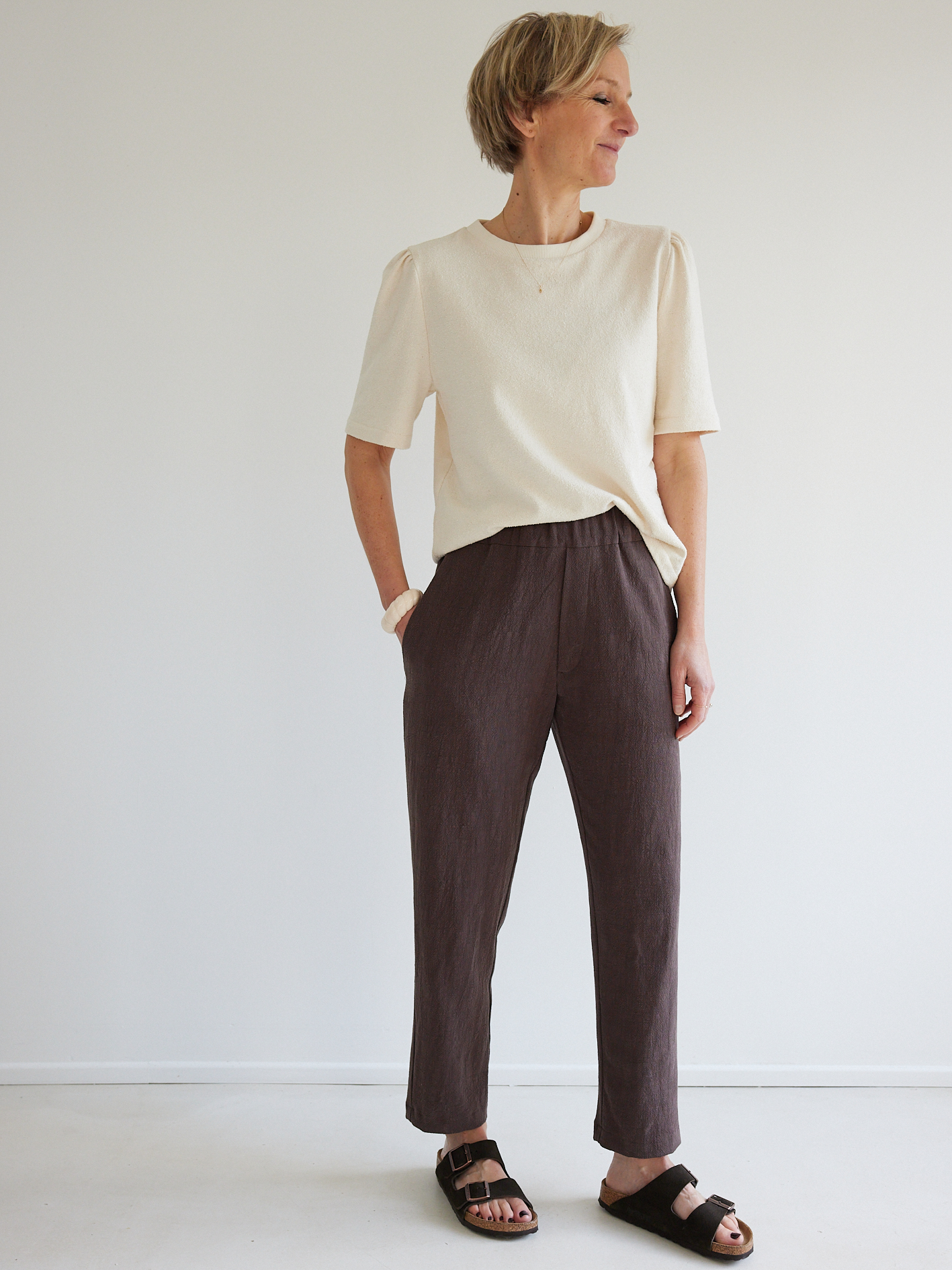 Le top Marcy manches courtes en jersey naturel texturé - cousu