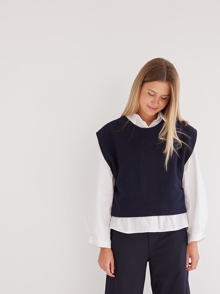 Coupon 0,8m de FLANELLE DE LAINE MARINE – Image 4